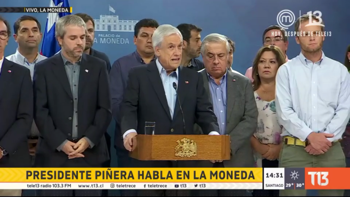 Tras presión de los municipios: Gobierno anuncia suspensión total de clases por 2 semanas