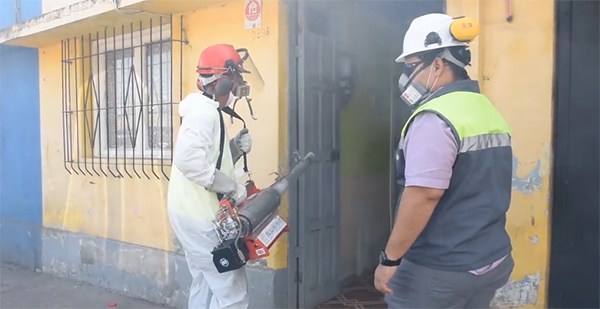 [Video] CMPC apoya con sanitización a barrios puentealtinos