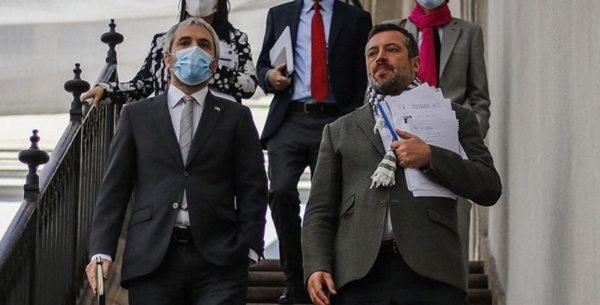 Dos ministros en cuarentena tras encuentro con Senador Ossandón