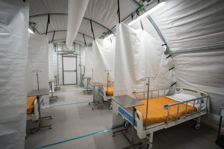 Falla en sistema de calefacción obligó a trasladar pacientes del Hospital Modular de Puente Alto