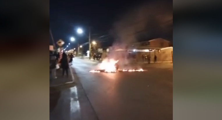 [Videos] Cacerolazo en Puente Alto previo a la votación por el retiro del 10% de los fondos de la AFP