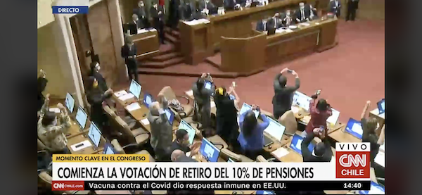 [VIDEOS] Diputados aprueban histórico proyecto que permite retiro de los fondos de pensiones