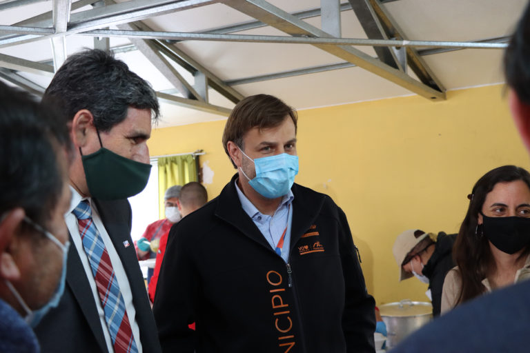 [Video] Lanzan plan piloto “Micro Banco de Alimentos Saludables en Feria Libre de Puente Alto”