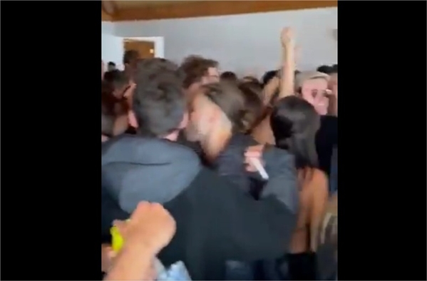 [Videos]Indignación por fiestas clandestinas en Cachagua