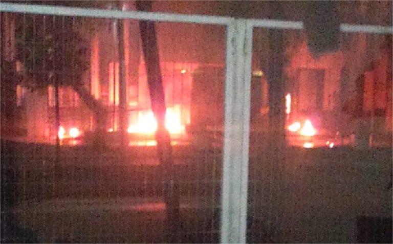 [Videos]Investigan  ataque incendiario a Comisaría de Bajos de Mena