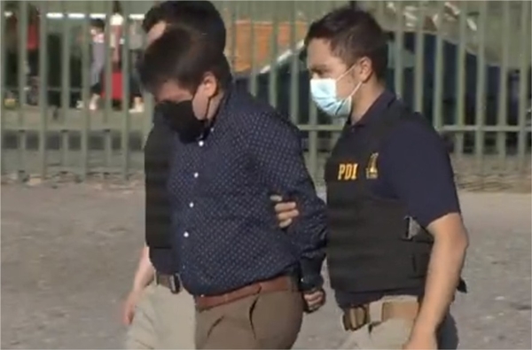 Falso médico atendía y vendía PCR negativos en pleno centro de Puente Alto