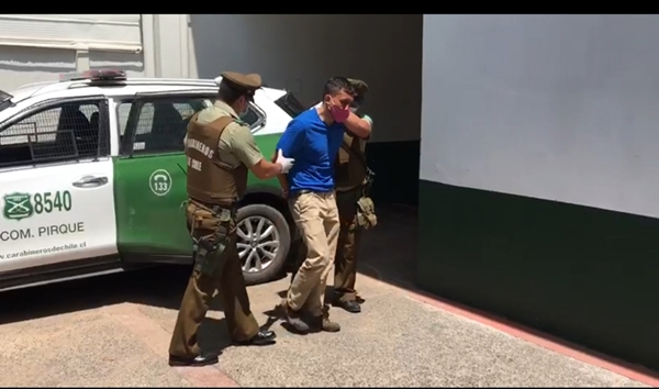 Vecinas graban y encaran a delincuente que terminó detenido en Pirque