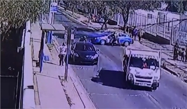En prisión preventiva delincuente que chocó a adulto mayor y provocó lesiones a carabinero en Bajos de Mena