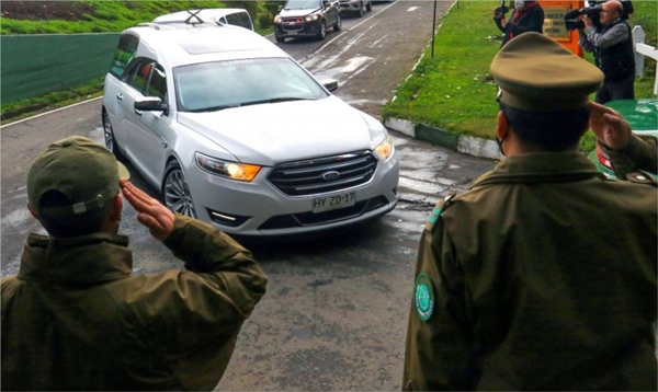 Carabineros habilita “libro de condolencias virtual” por asesinato de Sargento