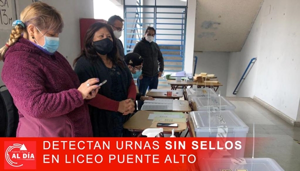 Denuncian urnas sin sellos en recinto de votación de Puente Alto