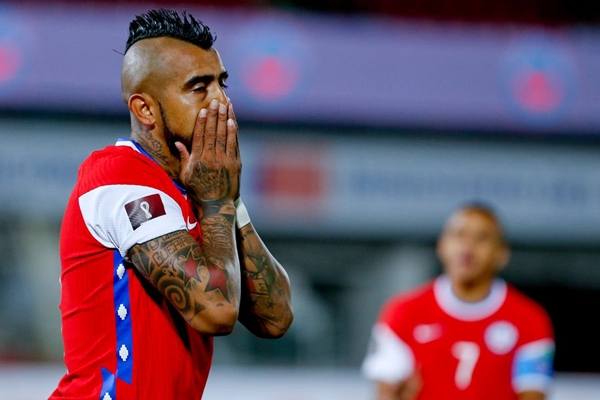 Arturo Vidal fue notificado de inicio de sumario sanitario