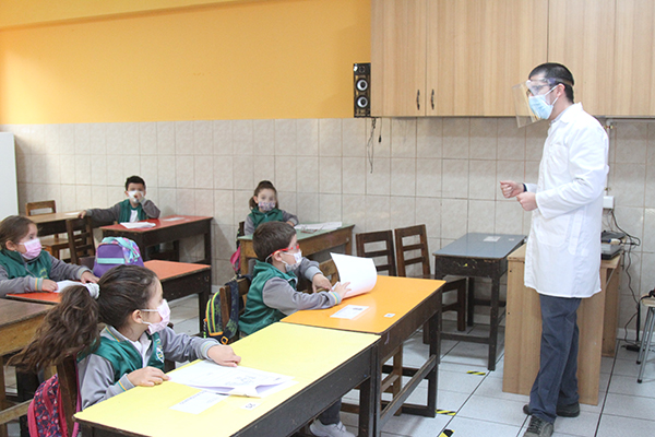 Comunas de Puente Alto y Pirque no retornan a clases