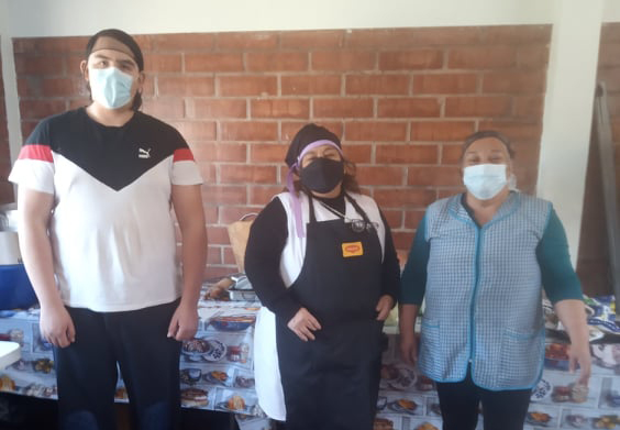 Cocina solidaria de Villa Los Apóstoles cumple tres meses de ayuda al prójimo