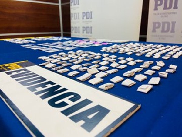 PDI detuvo a sujeto que ofrecía drogas en calles de la población Pedro Lira