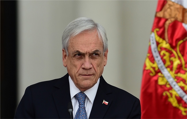 Fiscalía inicia investigación que involucra a presidente Sebastián Piñera