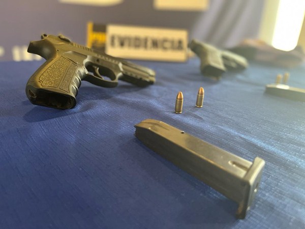 Detectives lo “cazaron” manipulando pistola en conocida población de Puente Alto