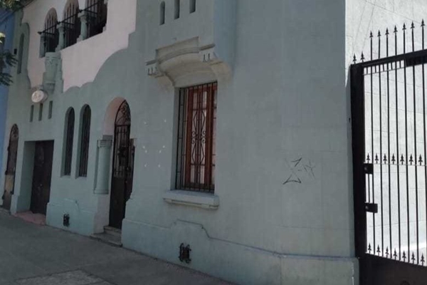 La casa del presidente en el Barrio Yungay: Tiene 13 habitaciones y arriendo supera los 3 millones de pesos