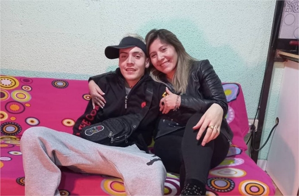 Marcianeke celebró el Día del Amor junto a su Madre: “Pake kiero polola”, dijo
