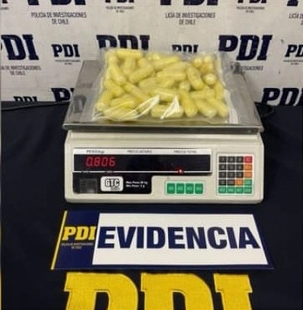 Extranjero trasladaba 45 ovoides con ketamina