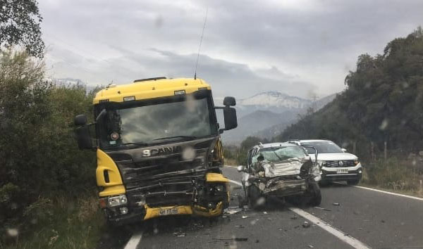 Accidente en San José de Maipo deja dos muertos