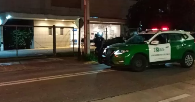 <strong>Sujeto roba camioneta a mujer con sus dos perros al interior en La Florida</strong>