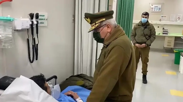 <strong>Incidentes por 11 de septiembre: balearon a carabineros en medio de manifestaciones</strong>