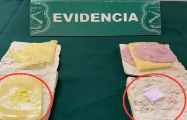 Carabineros sorprendió a mujer ingresando droga en pan para detenida en comisaría de Cerrillos