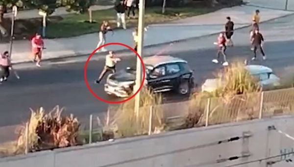 [Video] Carabinero disparó en medio de pelea en Viña del Mar: intentaron atropellarlo