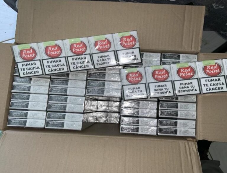 Carabineros captura a banda por contrabando de cigarrillos