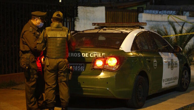Violento robo en Puente Alto: Seis delincuentes ingresaron a la vivienda