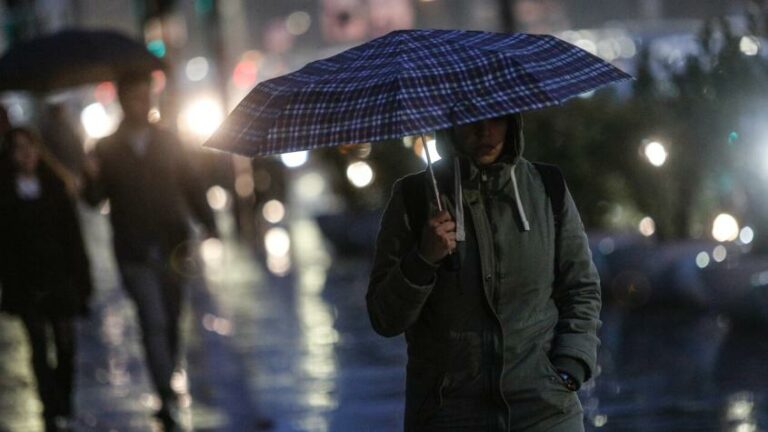 Decretan alarma meteorológica por lluvias este fin de semana