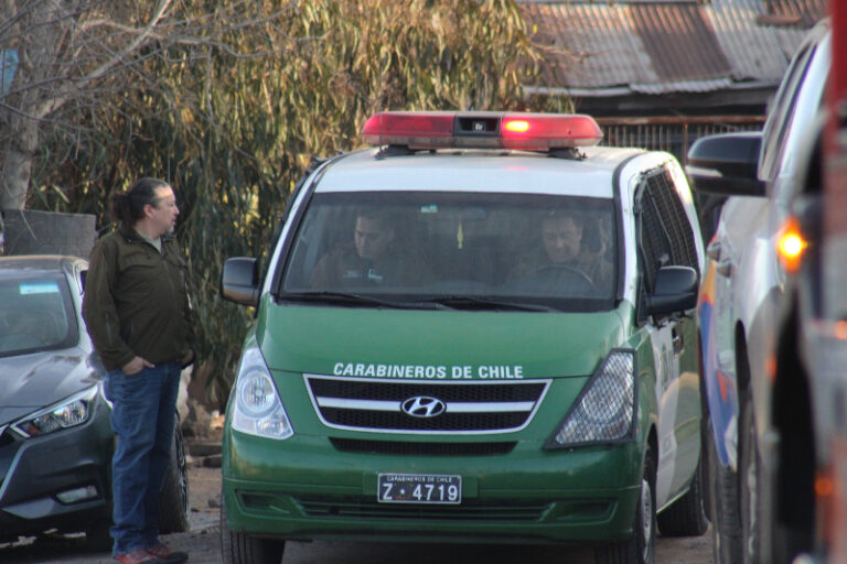 Carabinera repele a balazos intento de atropello