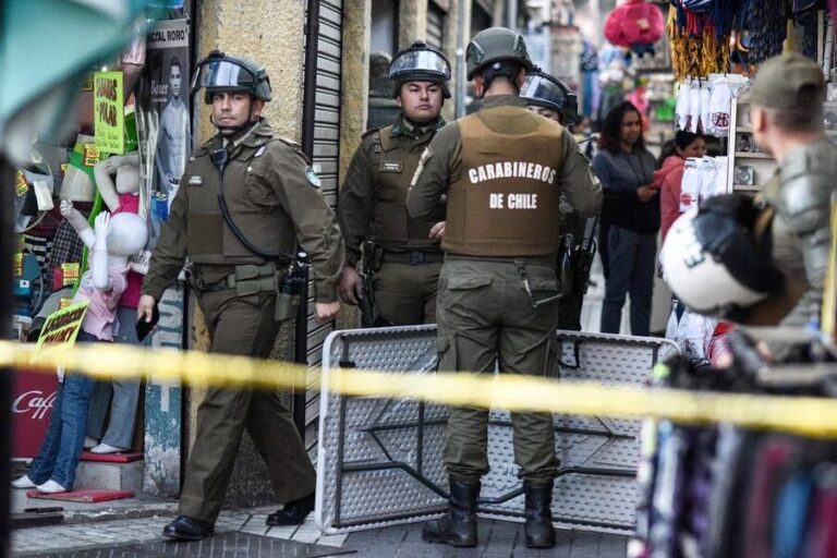 Procedimiento en barrio Meiggs deja un baleado y una carabinera agredida