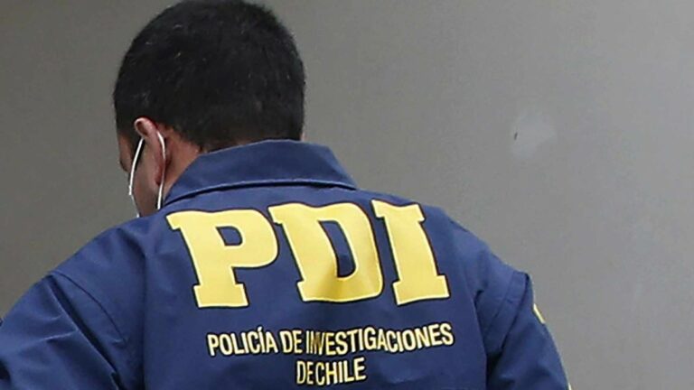 Tres menores detenidos por robo