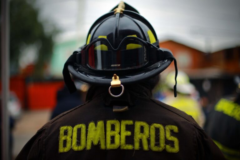 Emergencia en Liceo Industrial de Puente Alto