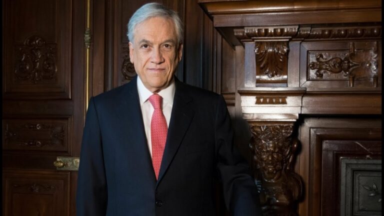 Sebastián Piñera muere en accidente aéreo