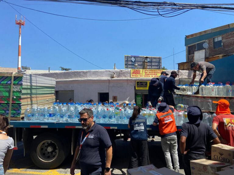 Puente Alto presente con ayuda en los megaincendios