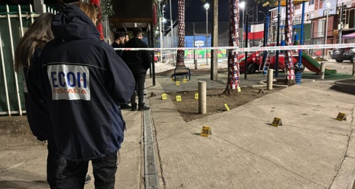 Balacera deja un muerto y un herido grave en multicancha
