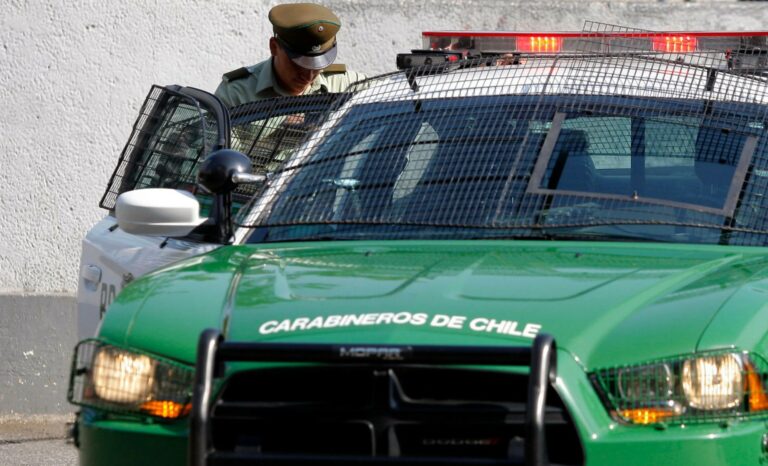 Menor buscado por homicidio es detenido en colegio de Puente Alto